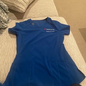 Medical city Cherokee infinity scrubs XXS